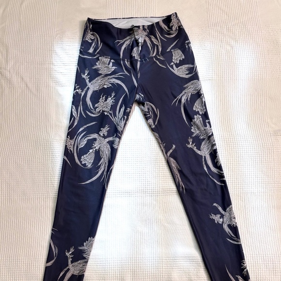 Noli Active Pheasant Pattern Leggings - Picture 1 of 7